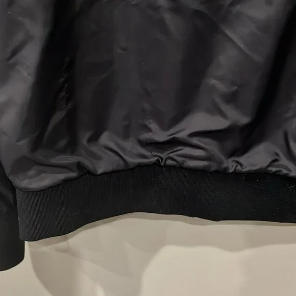 [XL]Carhartt Black Windbreaker with Lining - Picture 6 of 9